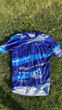 Lade das Bild in den Galerie-Viewer, Triathlon Wittenberg Boe "PRO" Radsport Kurzarm Trikot Blau Aero Stripe