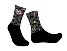 Lade das Bild in den Galerie-Viewer, The Bike Lounge WATT AERO SOCKS
