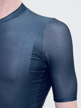 Load image into Gallery viewer, Triathlon Wittenberg Boe &quot;PRO&quot; Radsport Kurzarm Trikot Pink Aero Stripe
