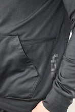 Lade das Bild in den Galerie-Viewer, CADENCE ELITE HOODIE
